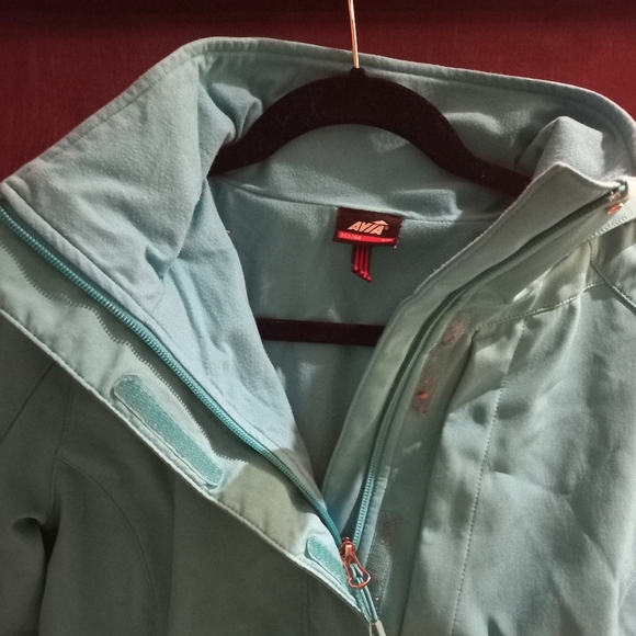 ⚡️3/$30⚡️Women’s Avia jacket- Small - Picture 3 of 6